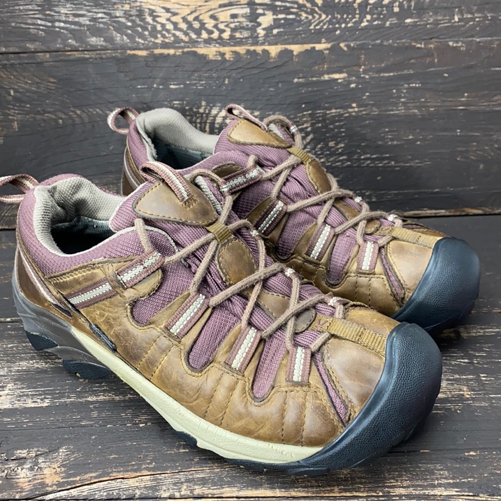 Keen Women’s Voyager Hiking Shoes Size 11